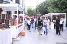 В центре Баку созданы квартал гончарного дела, деревня ковроткачества, поселок медников (ФОТО)