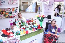 В центре Баку созданы квартал гончарного дела, деревня ковроткачества, поселок медников (ФОТО)