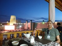 В древнем Хорезме: Узбекские красавицы, джоратские гутабы, лязги, тар, QR-код древности…. (ФОТО)
