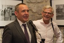 Представители дипломатических миссий фотографируют Баку - интересный проект (ФОТО)