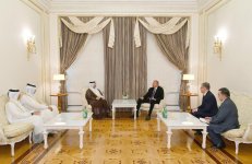 President Ilham Aliyev receives Qatari municipality, environment minister (PHOTO) (UPDATED)