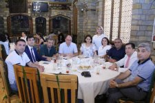 В Баку прошла встреча с представителями СМИ, посвященная Дню национальной прессы (ФОТО)