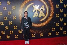 Красная дорожка фестиваля "ЖАРА 2019" в Баку: Звезды "нулевых" лет, или Вперед в прошлое (ФОТО, ВИДЕО)