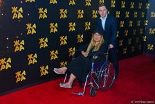 Красная дорожка фестиваля "ЖАРА 2019" в Баку: Звезды "нулевых" лет, или Вперед в прошлое (ФОТО, ВИДЕО)