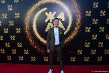 Красная дорожка фестиваля "ЖАРА 2019" в Баку: Звезды "нулевых" лет, или Вперед в прошлое (ФОТО, ВИДЕО)