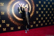 Красная дорожка фестиваля "ЖАРА 2019" в Баку: Звезды "нулевых" лет, или Вперед в прошлое (ФОТО, ВИДЕО)