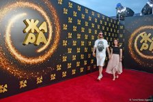Поколение Z на красной дорожке фестиваля "ЖАРА 2019" – кумиры современной молодежи (ФОТО/ВИДЕО)