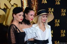 Поколение Z на красной дорожке фестиваля "ЖАРА 2019" – кумиры современной молодежи (ФОТО/ВИДЕО)