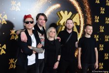 Поколение Z на красной дорожке фестиваля "ЖАРА 2019" – кумиры современной молодежи (ФОТО/ВИДЕО)