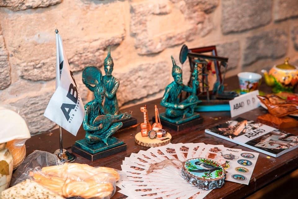 Успешный бизнес и искусство - Networking Cocktail в Баку (ФОТО)
