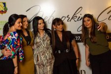 Успешный бизнес и искусство - Networking Cocktail в Баку (ФОТО)