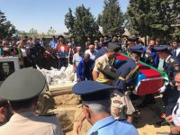 Проводится прощальная церемония с погибшим пилотом Миг-29 (ФОТО)