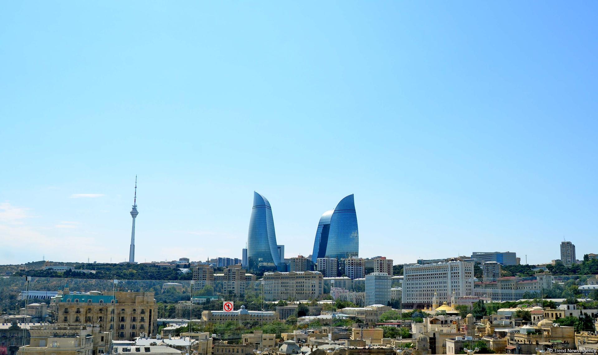 Скорость ветра в Баку усилится до 15-20 метров в секунду