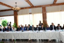 В Шамахы состоялся круглый стол в рамках первого Азербайджанского фестиваля винограда и вина (ФОТО)