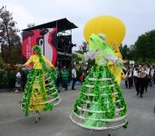 Шамаханская царица, воздушный шар, феерическое шоу - первый Азербайджанский фестиваль винограда и вина (ВИДЕО, ФОТО)