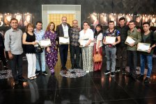 Новый театральный сезон в Азербайджане начался церемонией награждения (ФОТО)