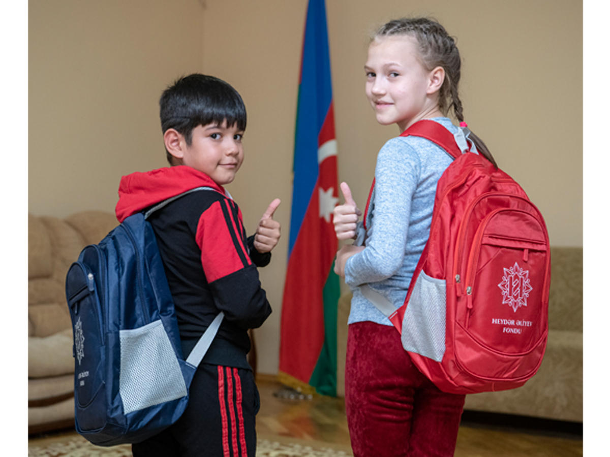 Подарки от Фонда Гейдара Алиева детям из 17 тысяч малообеспеченных семей  и воспитанникам детских домов (ФОТО)