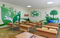 Президент Ильхам Алиев ознакомился с состоянием школы номер 101 в Сураханском районе Баку после капремонта и реконструкции  (ФОТО)