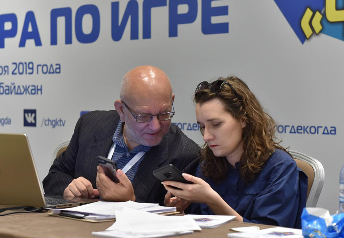 Итоги рекордного Чемпионата мира по игре "Что? Где? Когда?" в Баку (ФОТО)