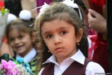 Полные радости и волнения мгновения Дня знаний в Баку (ФОТО)