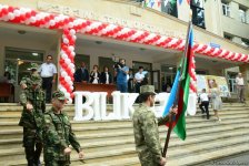 Полные радости и волнения мгновения Дня знаний в Баку (ФОТО)