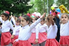 Полные радости и волнения мгновения Дня знаний в Баку (ФОТО)
