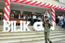 Полные радости и волнения мгновения Дня знаний в Баку (ФОТО)