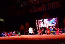 Феерическая церемония торжественного открытия 37-го Чемпионата мира по художественной гимнастике в Баку (ФОТО/ВИДЕО)