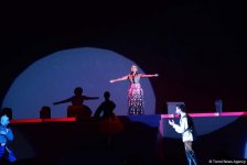 Феерическая церемония торжественного открытия 37-го Чемпионата мира по художественной гимнастике в Баку (ФОТО/ВИДЕО)