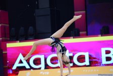 В Национальной арене гимнастики продолжаются соревнования Чемпионата мира (ФОТО)