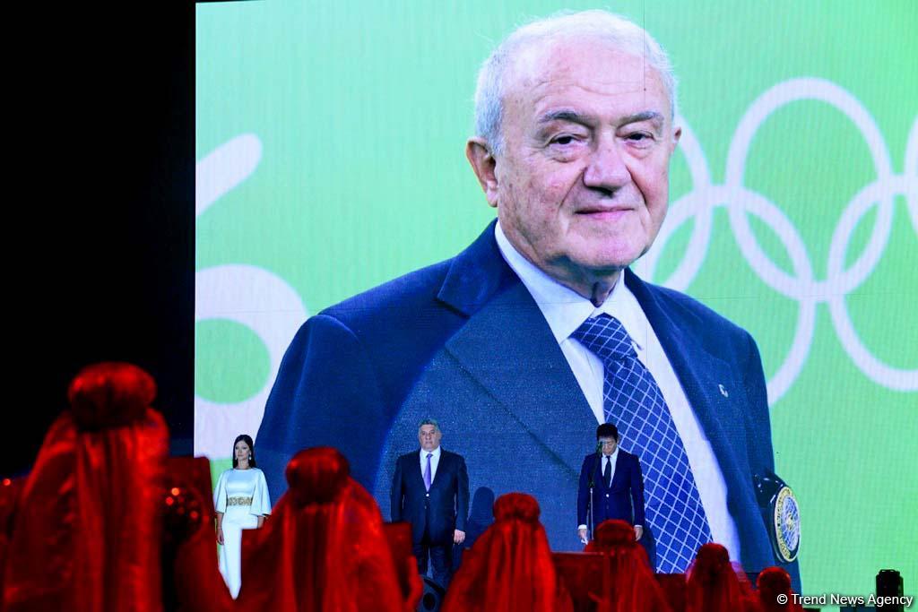 Феерическая церемония торжественного открытия 37-го Чемпионата мира по художественной гимнастике в Баку (ФОТО/ВИДЕО)