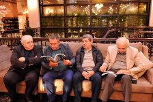 Бакинский книжный центр торжественно отметил 1 год (ФОТО)