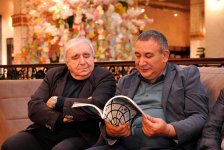Бакинский книжный центр торжественно отметил 1 год (ФОТО)