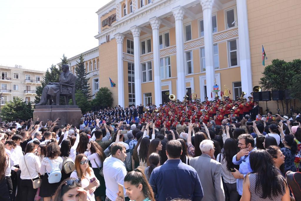 В Азербайджане торжественно отмечается День национальной музыки (ФОТО)