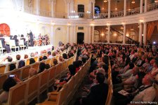 В Баку состоялось торжественное открытие XI Международного музыкального фестиваля Узеира Гаджибейли (ФОТО)
