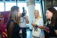Gymnastic ribbon of Yana Batyrshina sold for 2,500 euros at auction in Baku (PHOTO)