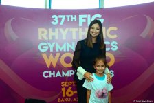 Gymnastic ribbon of Yana Batyrshina sold for 2,500 euros at auction in Baku (PHOTO)