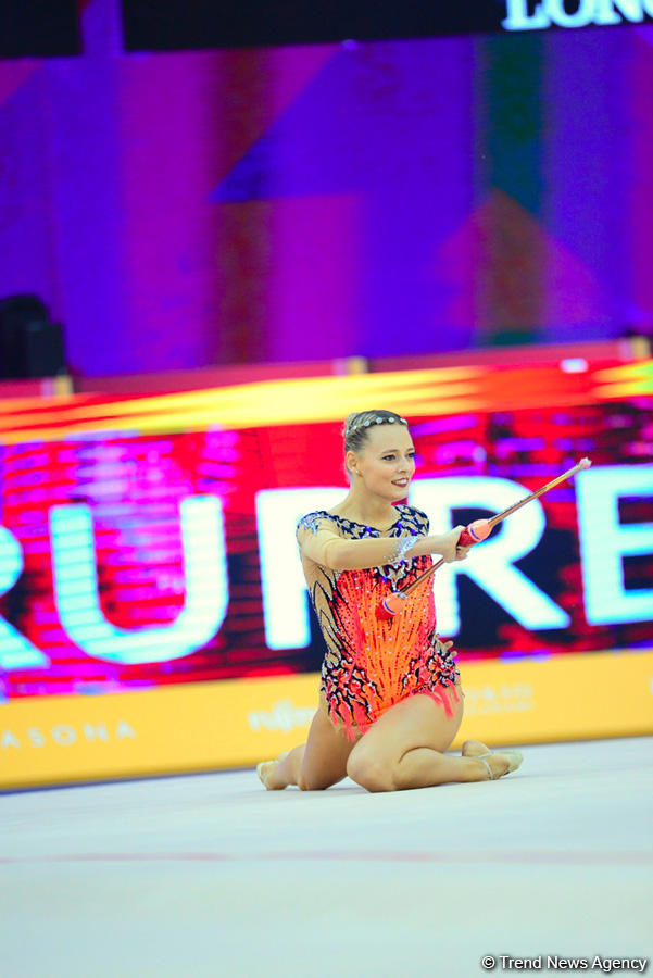 Best moments of Day 3 in 37th Rhythmic Gymnastics World Championships in Baku (PHOTO)