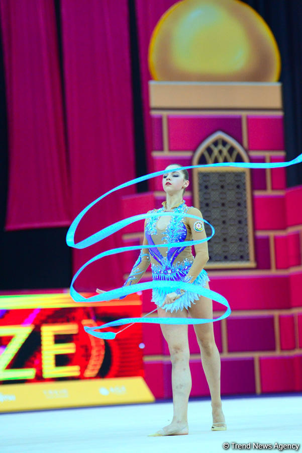Best moments of Day 3 in 37th Rhythmic Gymnastics World Championships in Baku (PHOTO)