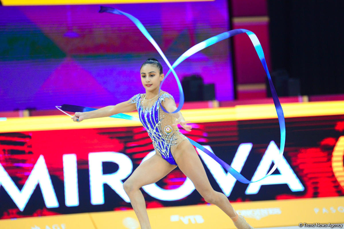 Best moments of Day 3 in 37th Rhythmic Gymnastics World Championships in Baku (PHOTO)