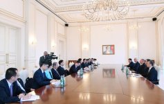 Президент Ильхам Алиев принял председателя Постоянного комитета Всекитайского собрания народных представителей (ФОТО)