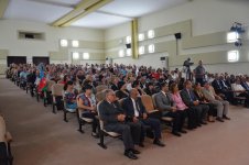 В Каспийском море в 40 км от Баку прошел праздничный концерт (ФОТО)