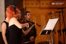 D`accordo в Баку - путешествие в древнюю Европу (ФОТО)