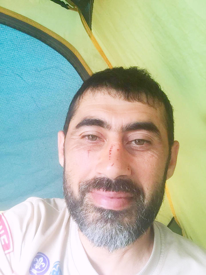Лицом к лицу со смертью! Азербайджанец на велосипеде покоряет горы Грузии (ФОТО)
