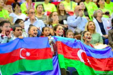 В Национальной арене гимнастики продолжаются соревнования команд в групповых упражнениях в рамках Чемпионата мира в Баку (ФОТО)