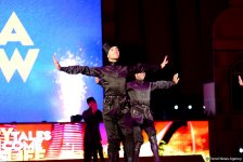 Грандиозная церемония закрытия 37-го Чемпионата мира по художественной гимнастике в Баку (ВИДЕО, ФОТО)