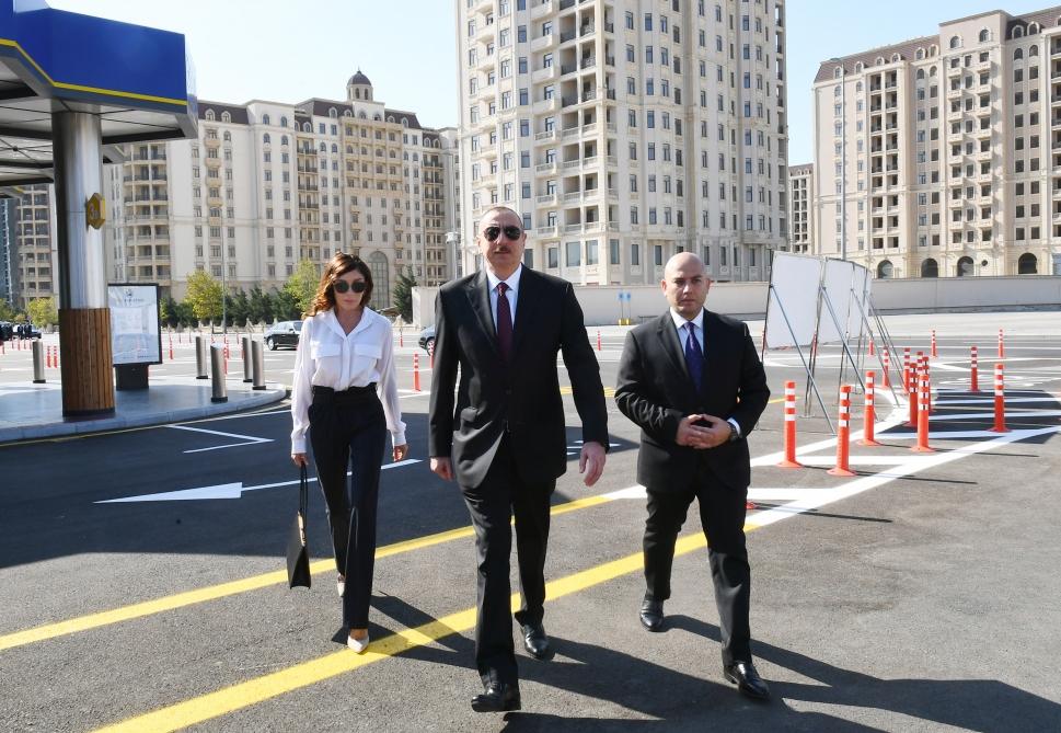 Президент Азербайджана Ильхам Алиев и Первая леди Мехрибан Алиева приняли участие в открытии Транспортного обменного центра «Кероглу» (ФОТО)
