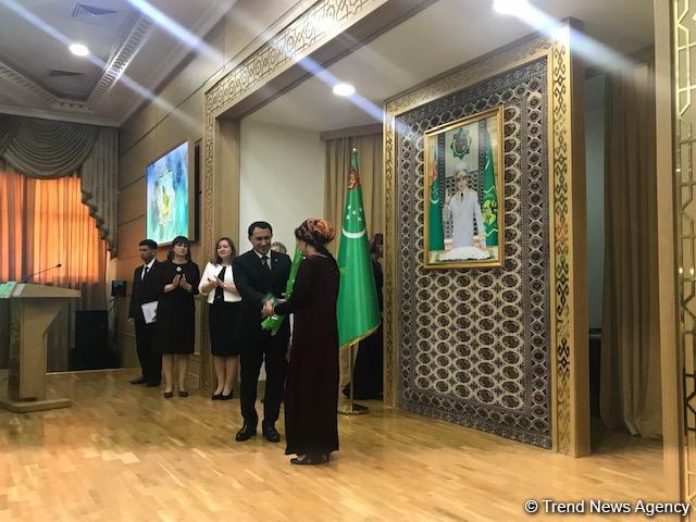 Over 8,000 stateless people received Turkmen passport in recent years (PHOTO)