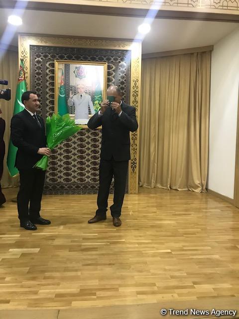 Over 8,000 stateless people received Turkmen passport in recent years (PHOTO)