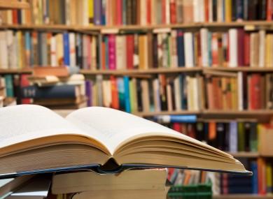 Азербайджан представлен на Международной книжной выставке в Иране